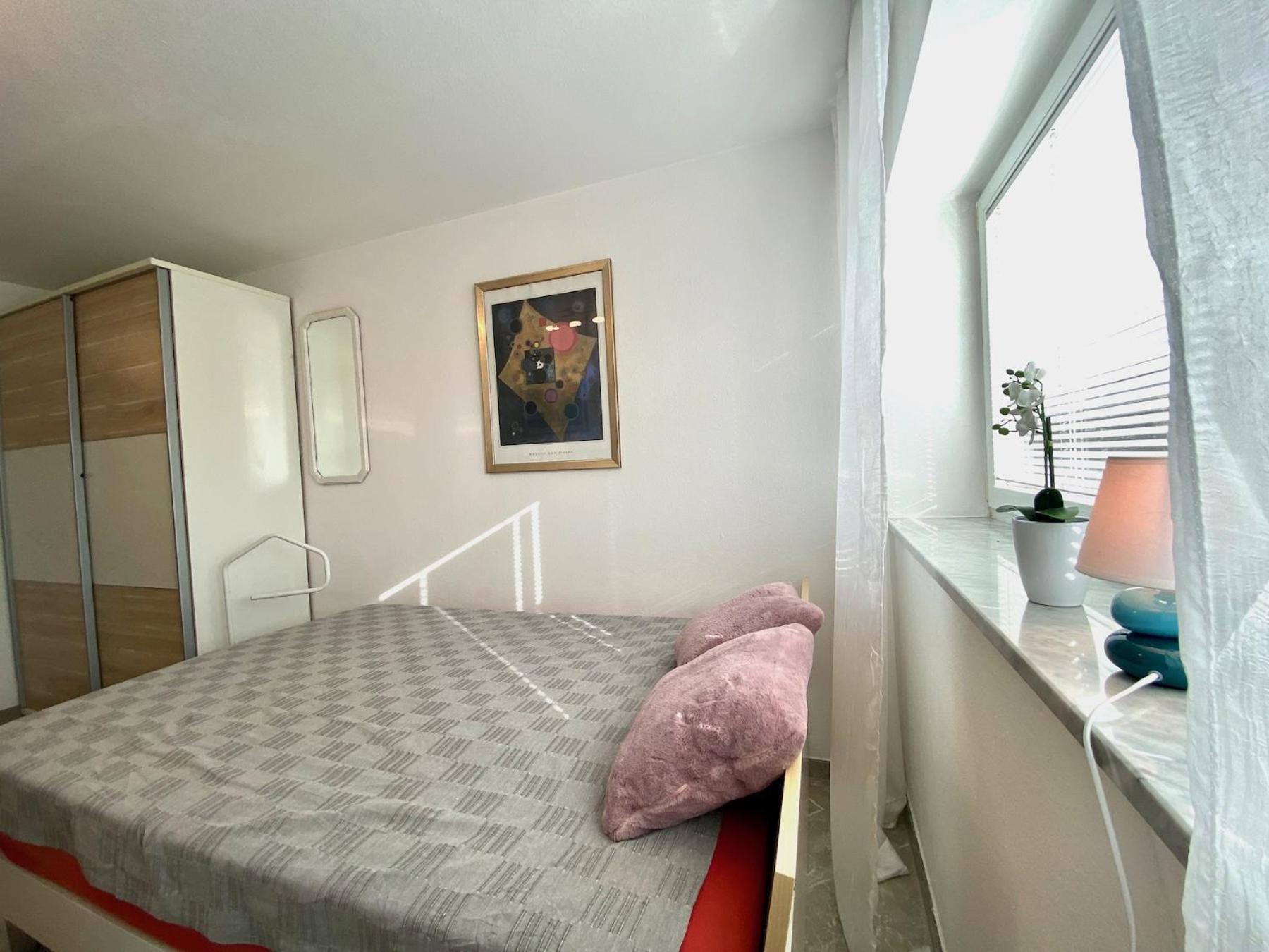 Ferienwohnung Riva - Wohlfuehloase In Ruhiger Lage Lindau  Exterior photo